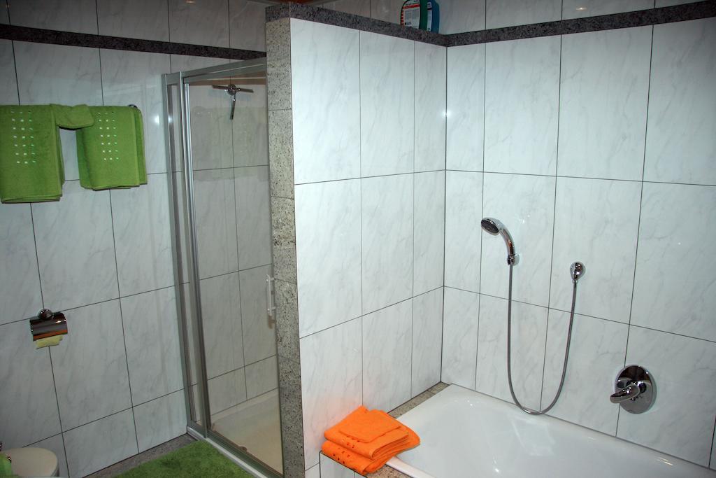 Am Waldrand Apartman Mittersill Szoba fotó
